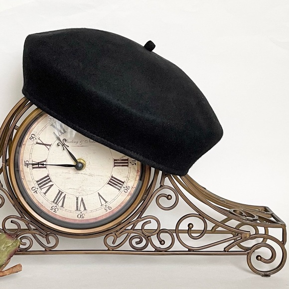 Gymboree Girls Black Wool Beret EUC Size M - Picture 1 of 4